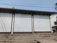 बुलडोजर की कार्रवाई पर सवाल: तोड़ी गई दुकान की जगह खड़ी हो गईं 5 नई दुकानें, निगम 11 दिन से मौन