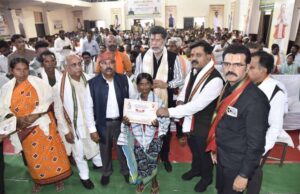 जगदलपुर के वृहद किसान सम्मेलन में उप मुख्यमंत्री विजय शर्मा हुए शामिल